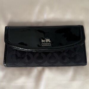 Coach Slim Trifold Wallet Black NWT